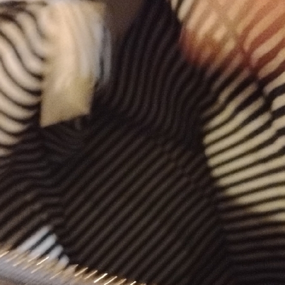 Kate Spade Purple Crossbody Bag with Sophisticated Design - Picture 6 of 7